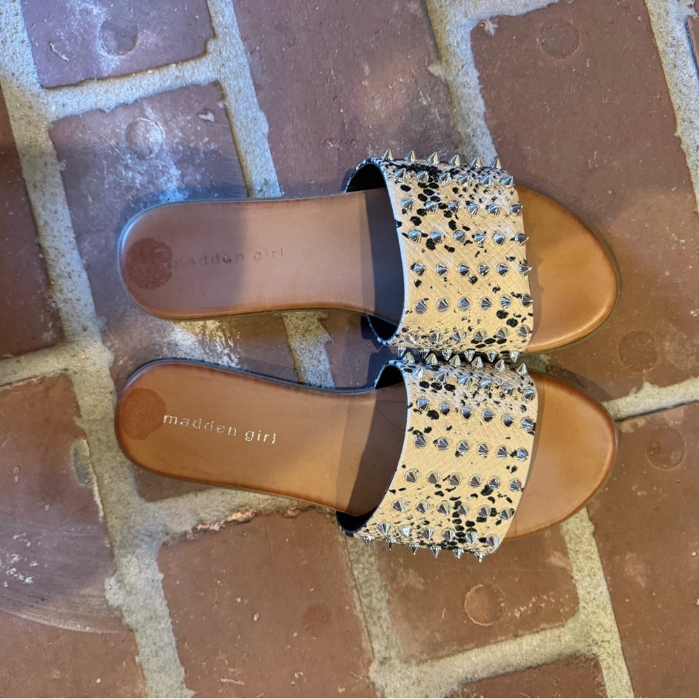 Madden Girl Tan Studded Slip-On Sandals